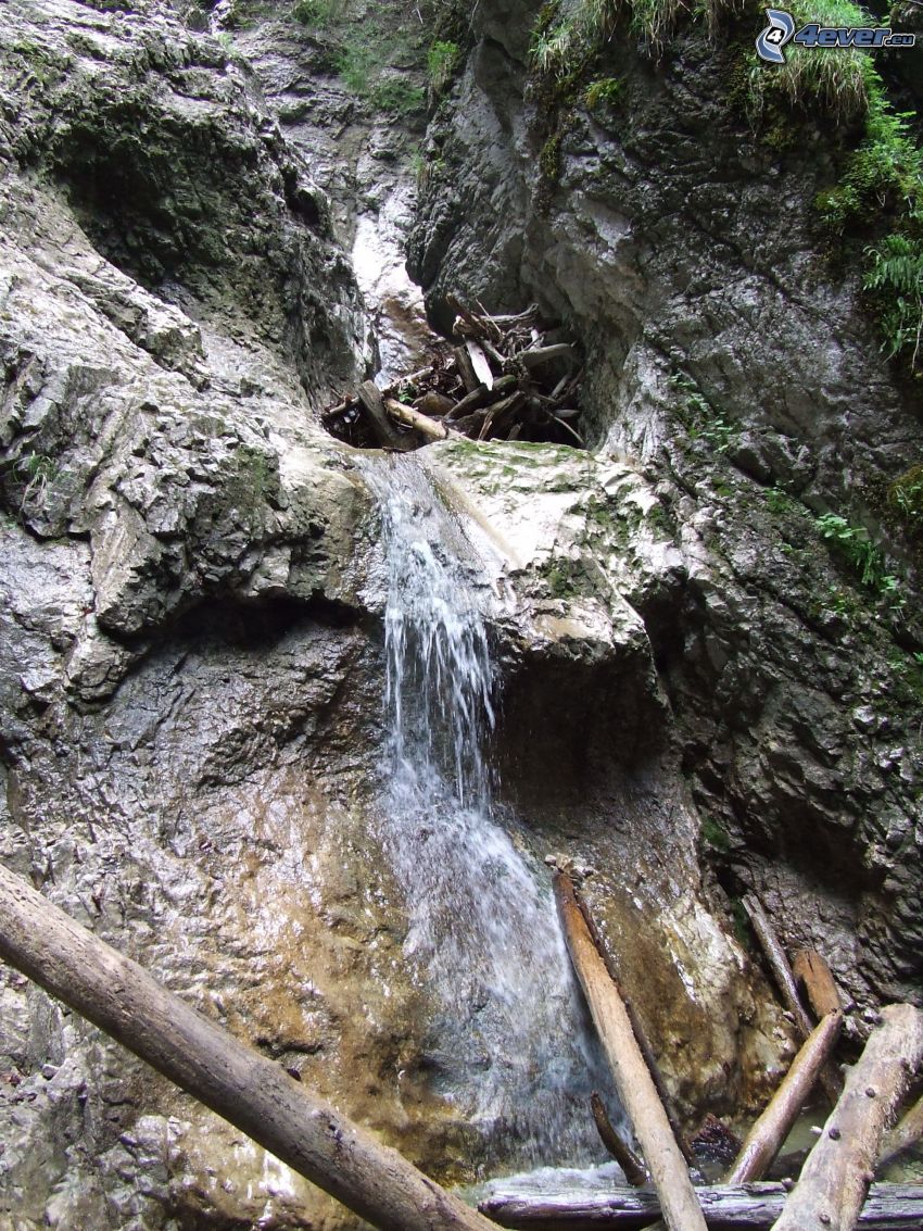 vattenfall, klippor