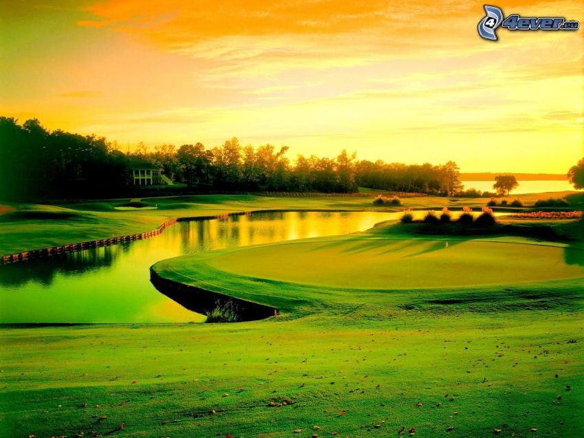 golfbana, flod, orange himmel