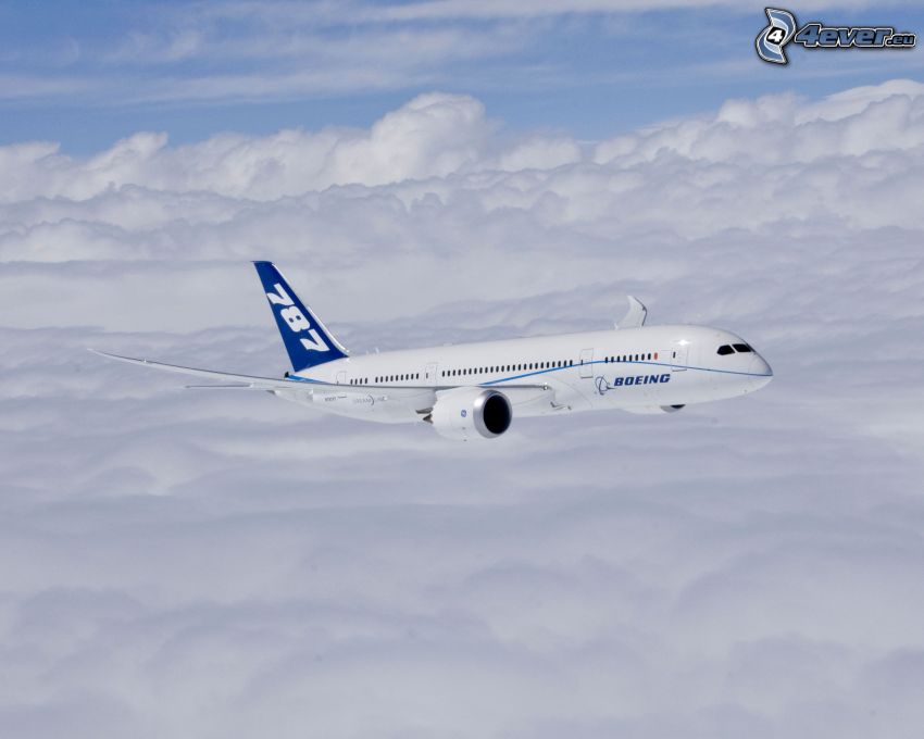 Boeing 787 Dreamliner, encima de las nubes