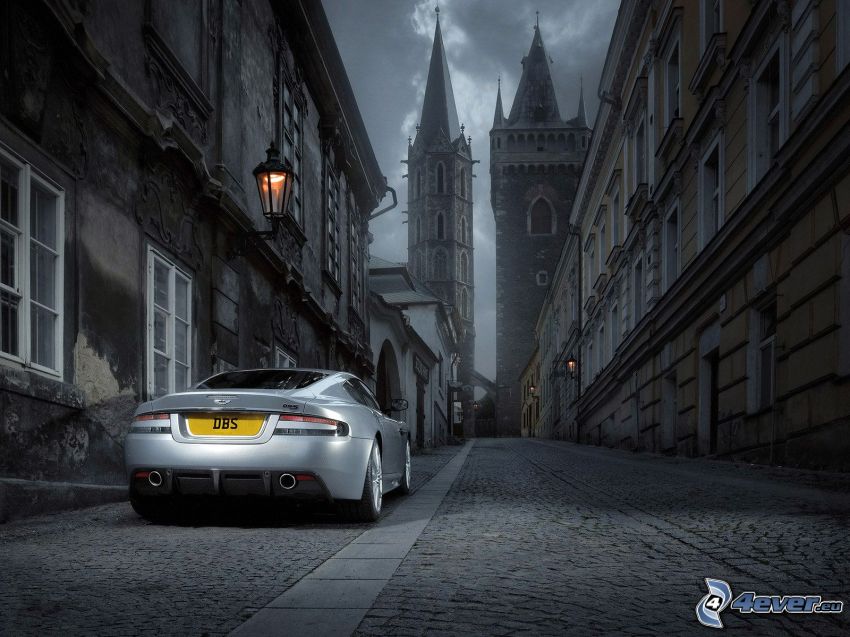 Aston Martin DBS, Praga