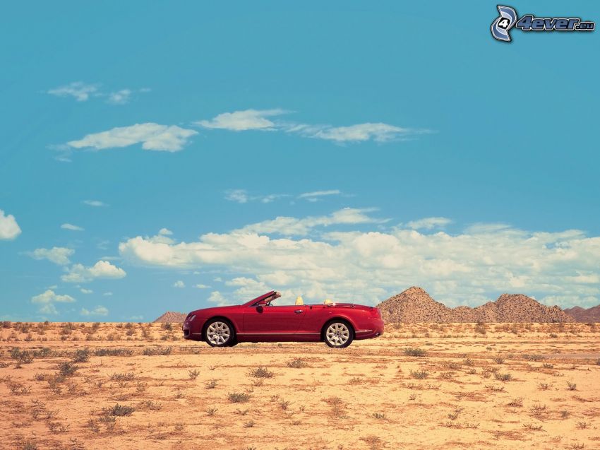 Bentley, descapotable, desierto