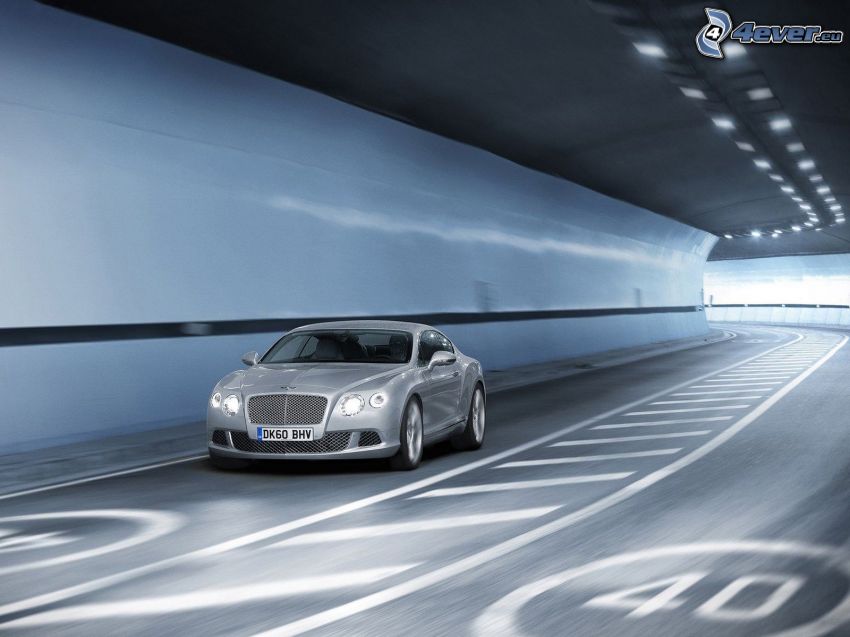 Bentley Continental GT, túnel
