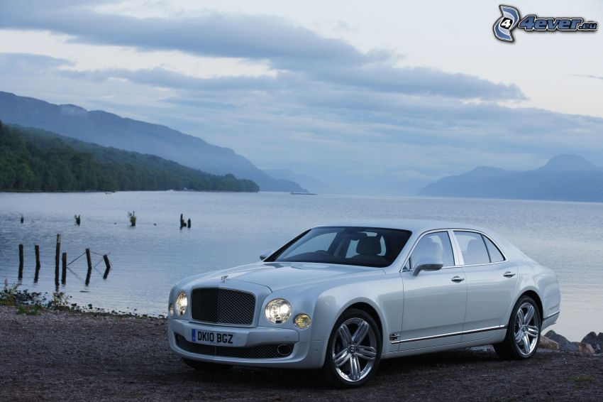 Bentley Mulsanne, lago, sierra