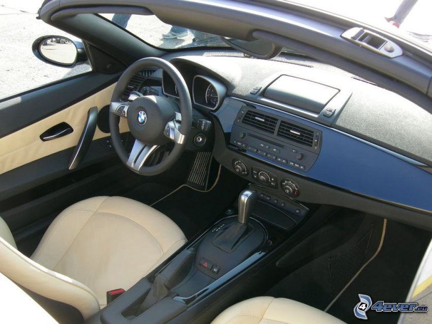 BMW Z4, interior