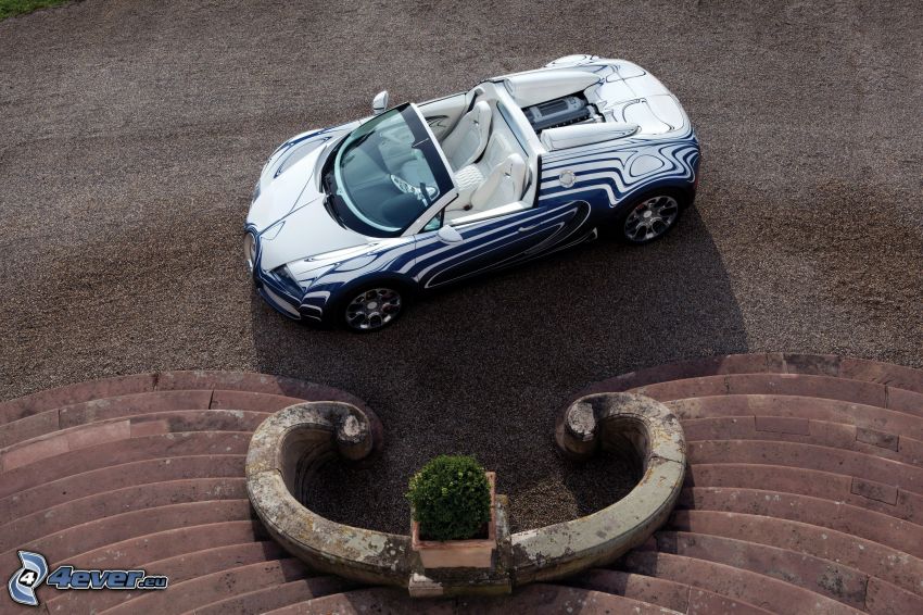 Bugatti Veyron, escalera