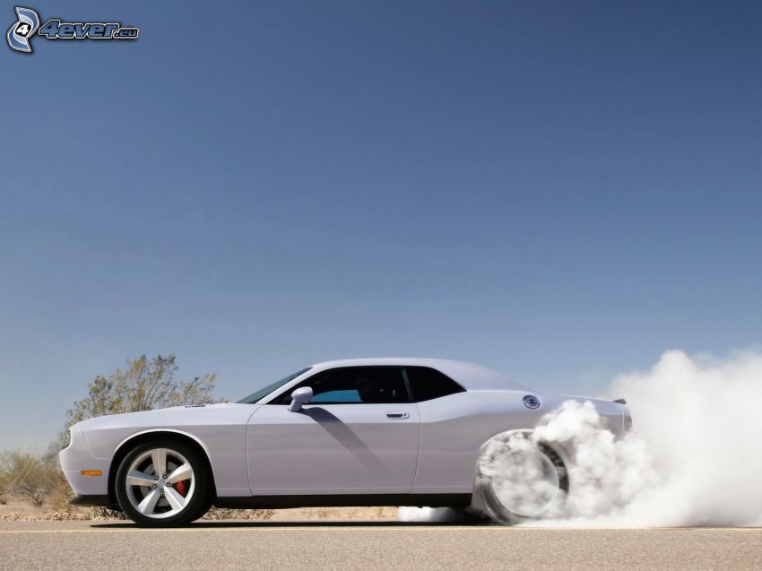 Dodge Challenger, burnout, humo