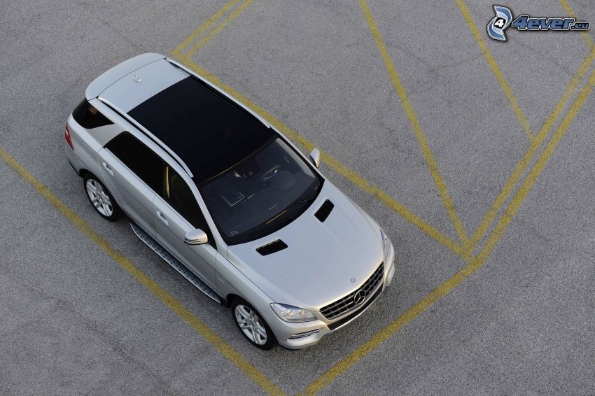 Mercedes ML, SUV, techo panorámico