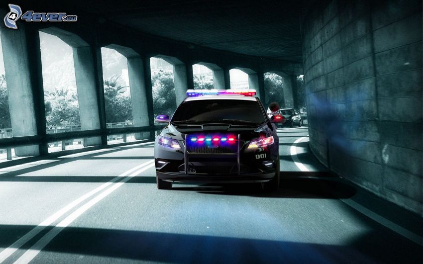 Need For Speed, coche de policía