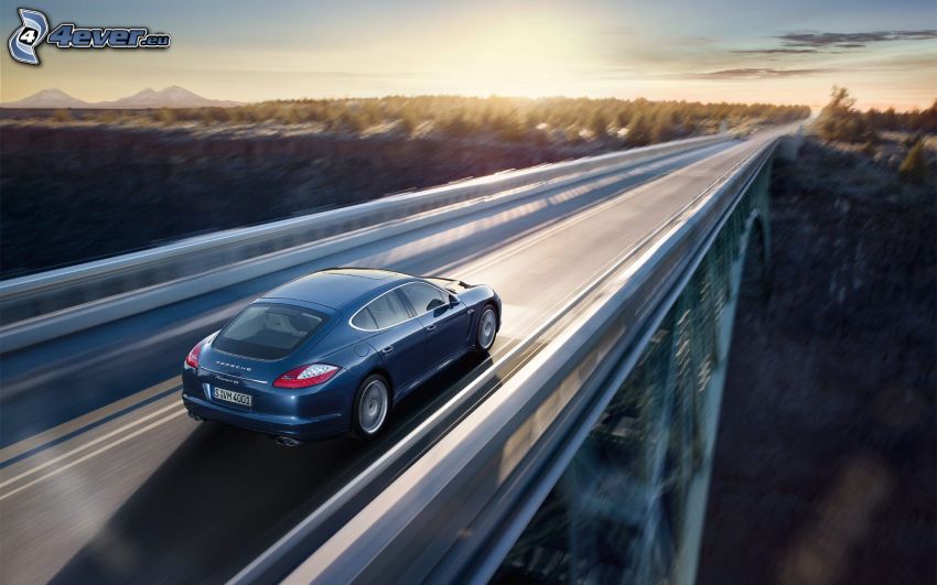 Porsche Panamera, puente, puesta del sol, acelerar