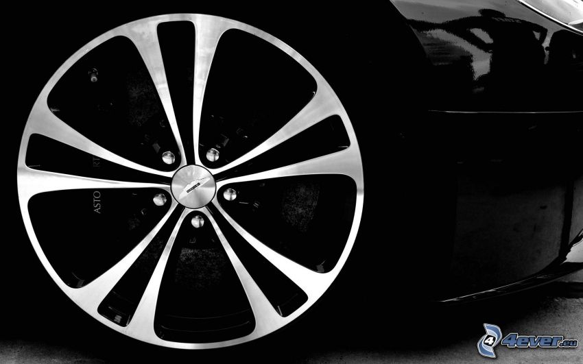 rueda, Aston Martin
