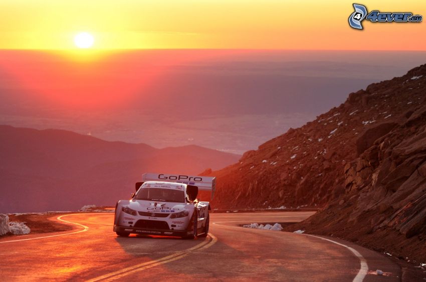 Suzuki, montañas, puesta del sol, carreras