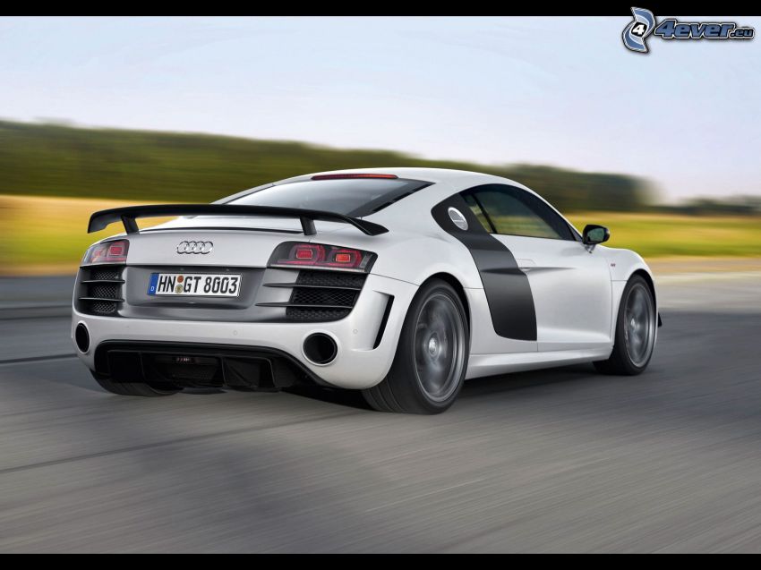 Audi R8, acelerar