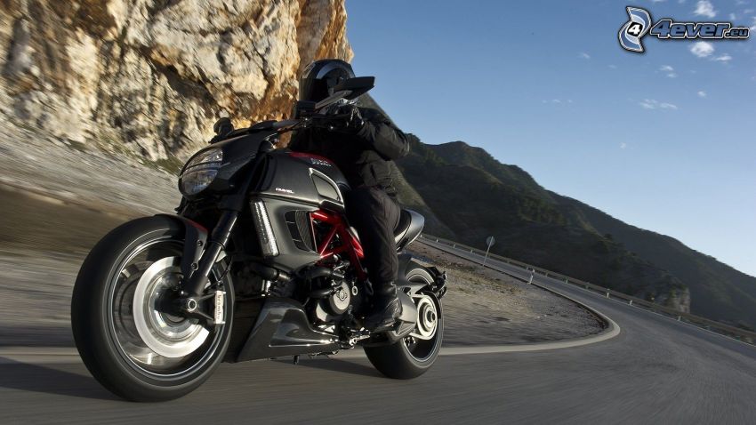 Ducati Diavel, motocicleta, camino, curva, sierra