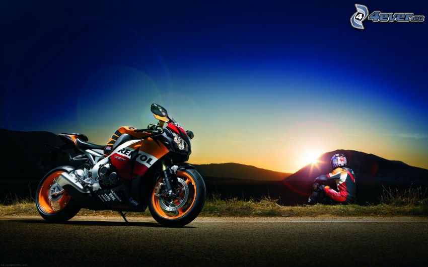 Honda, motociclista, puesta del sol