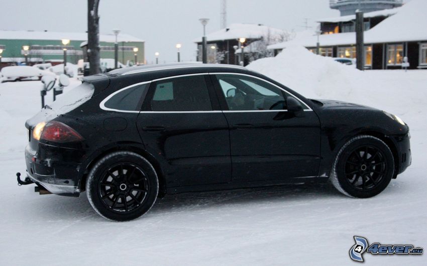 Porsche Macan, nieve