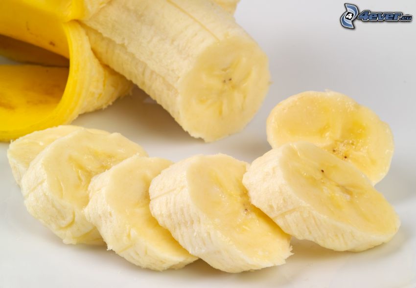 plátano en rodajas