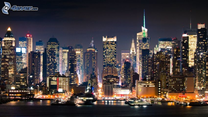 New York, ciudad de noche, rascacielos