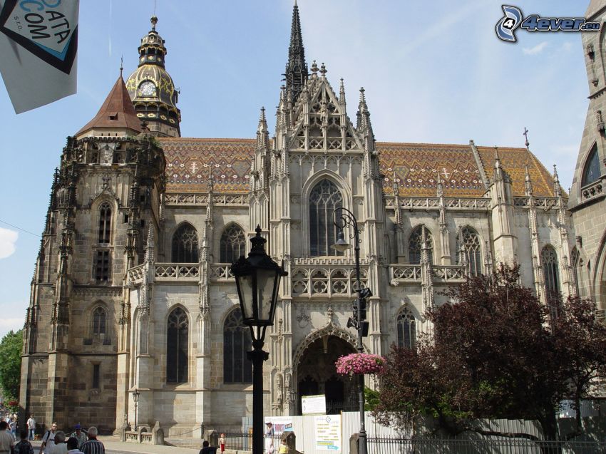 Catedral de Košice, lámpara de calle