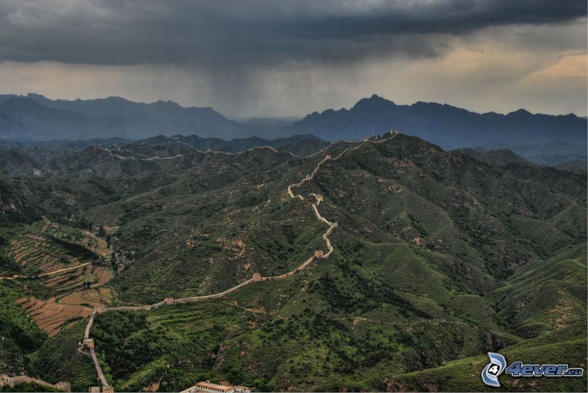 Murralla de China, montañas, tormenta