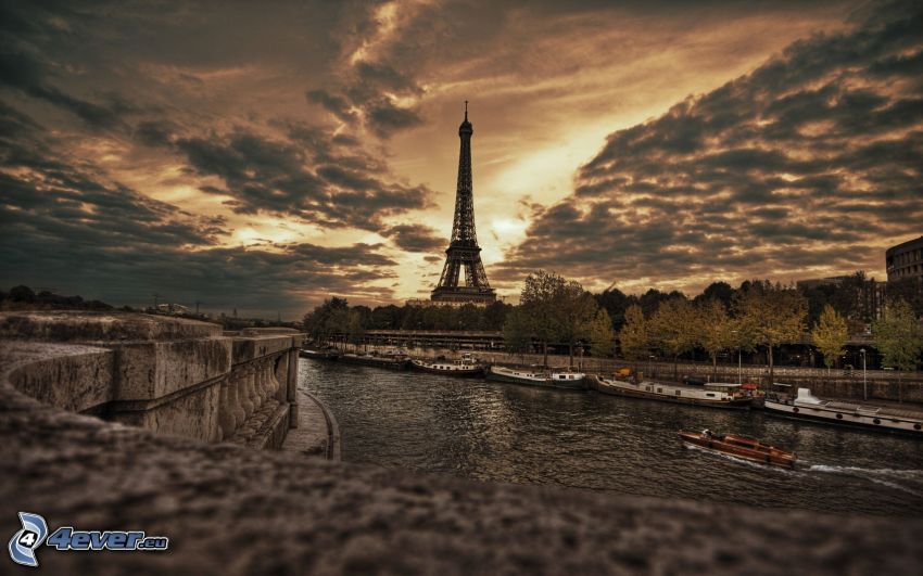 Torre Eiffel, nubes, Río Sena, HDR