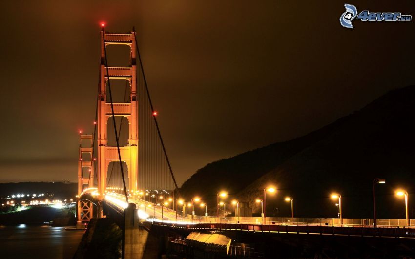 Golden Gate, puente iluminado, ciudad de noche