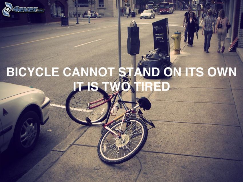 two tired, bicicleta, acera