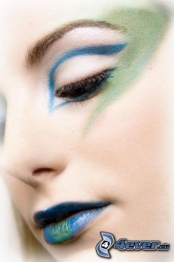 mujer con maquillaje, ojo, boca, azul