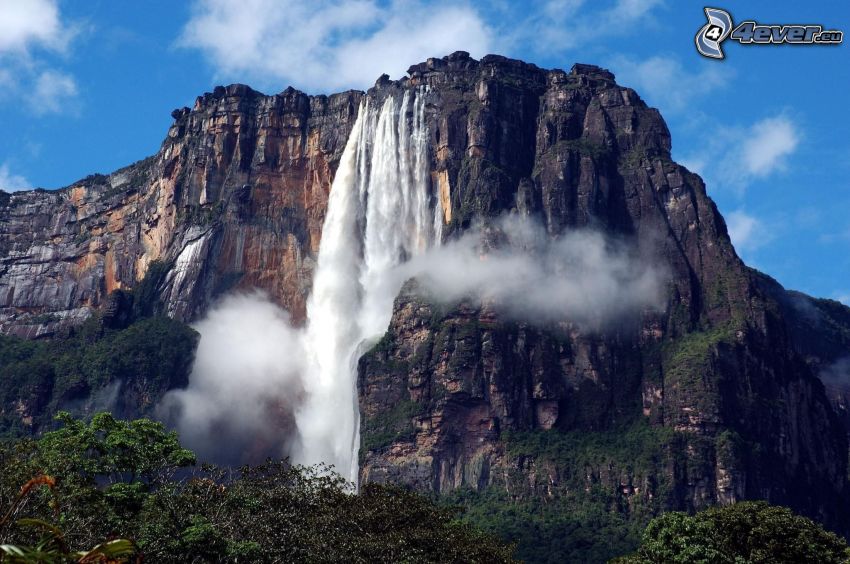 El Salto del ángel, roca