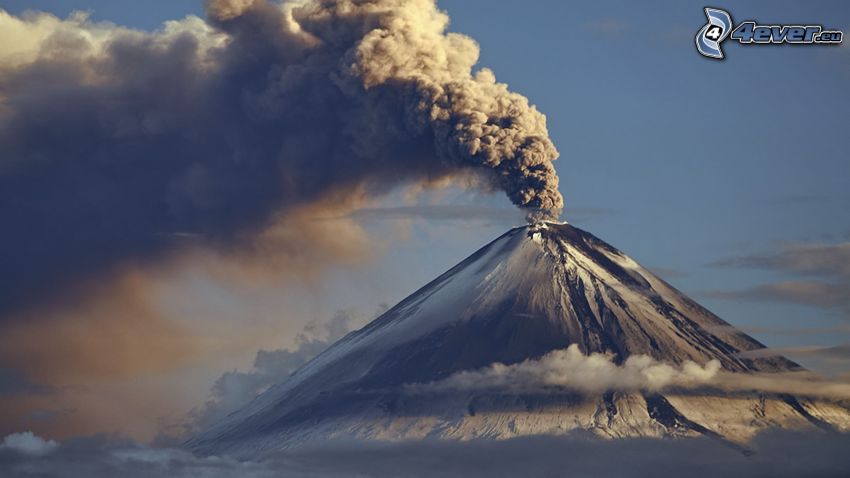 erupción de volcán, nube volcánica