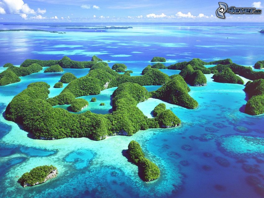 islas tropicales, el mar azul