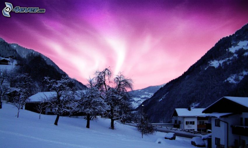 paisaje nevado, casas, puesta de sol púrpura