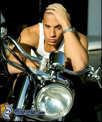 Vin Diesel, motocicleta
