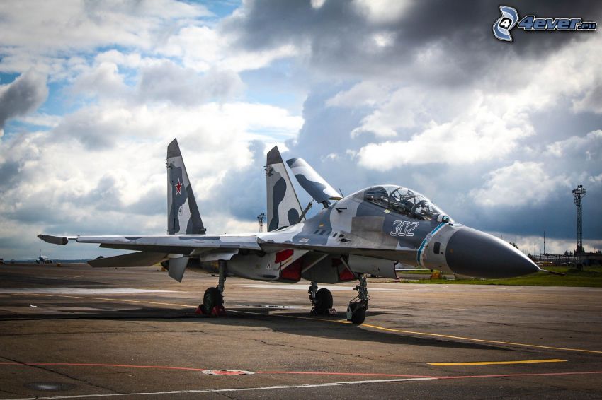 Sukhoi Su-27, nuages