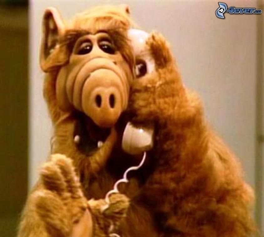 Alf, téléphone