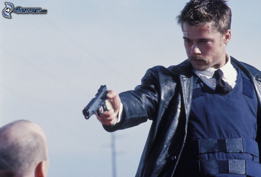 Se7en, homme avec un fusil, Brad Pitt