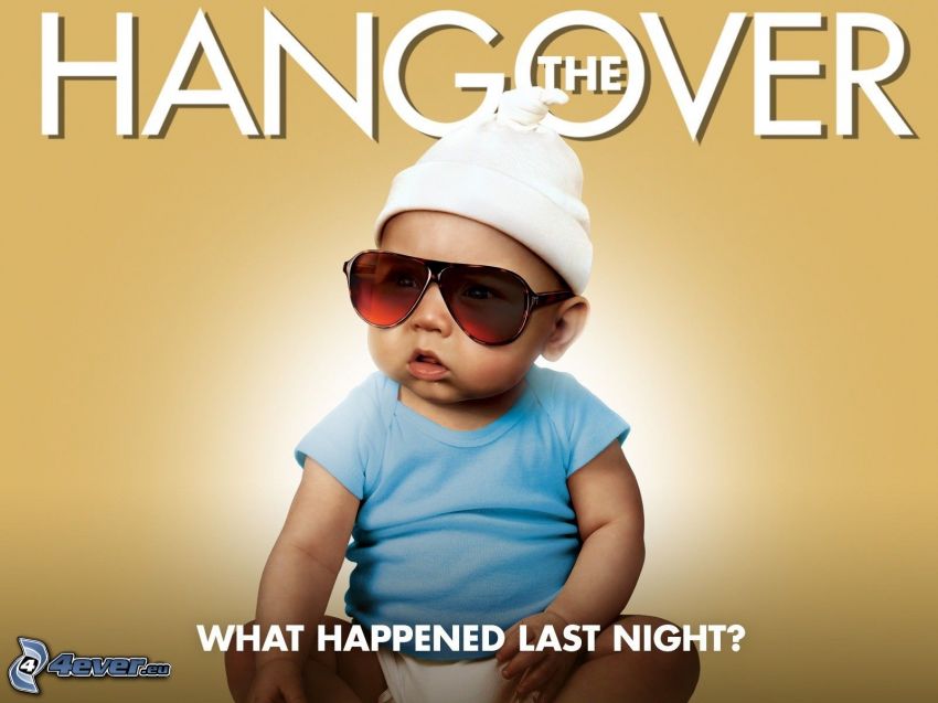 The Hangover, bébé, lunettes de soleil, chapeau, text