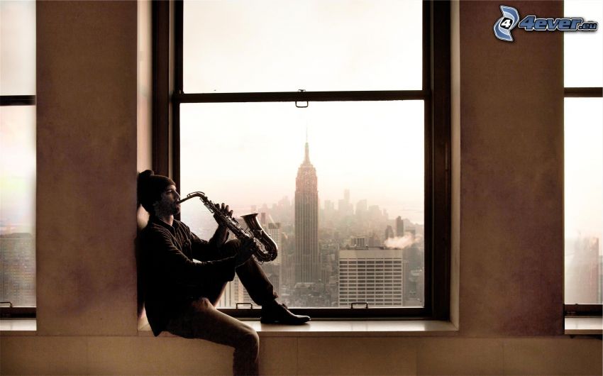 saxophoniste, fenêtre, vue sur la ville, Empire State Building
