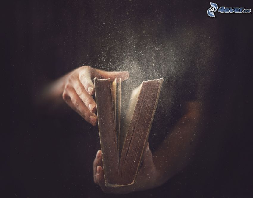livre, mains, la poussière