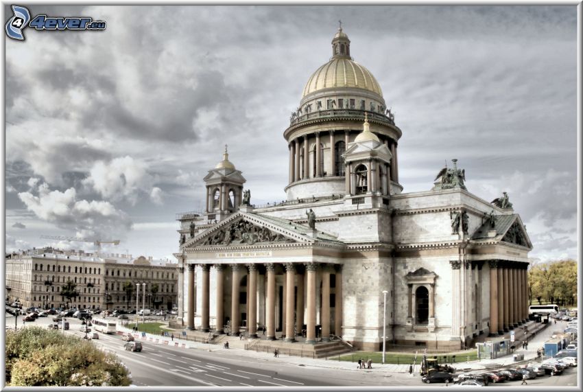Cathédrale Saint-Isaac de Saint-Pétersbourg, Saint-Pétersbourg, nuageux