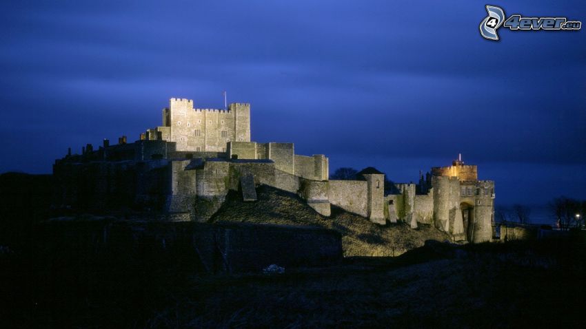 Dover Castle, nuit