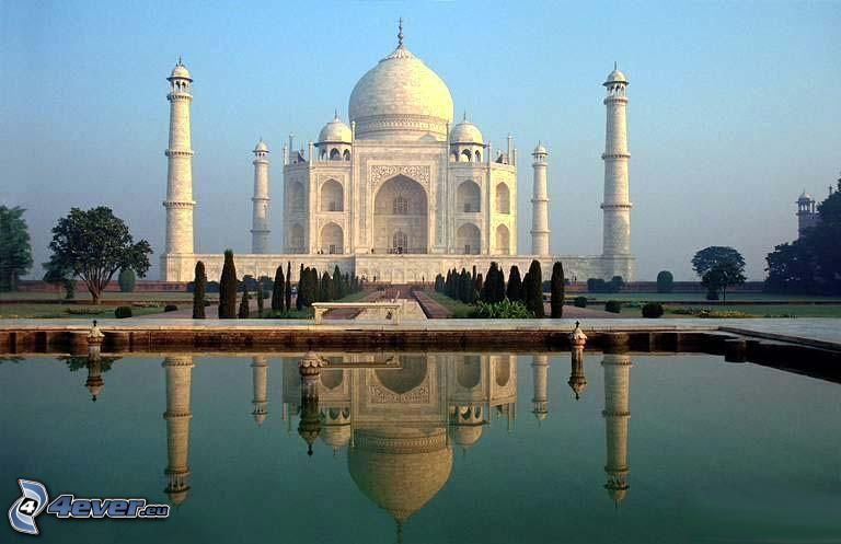 Taj Mahal, eau