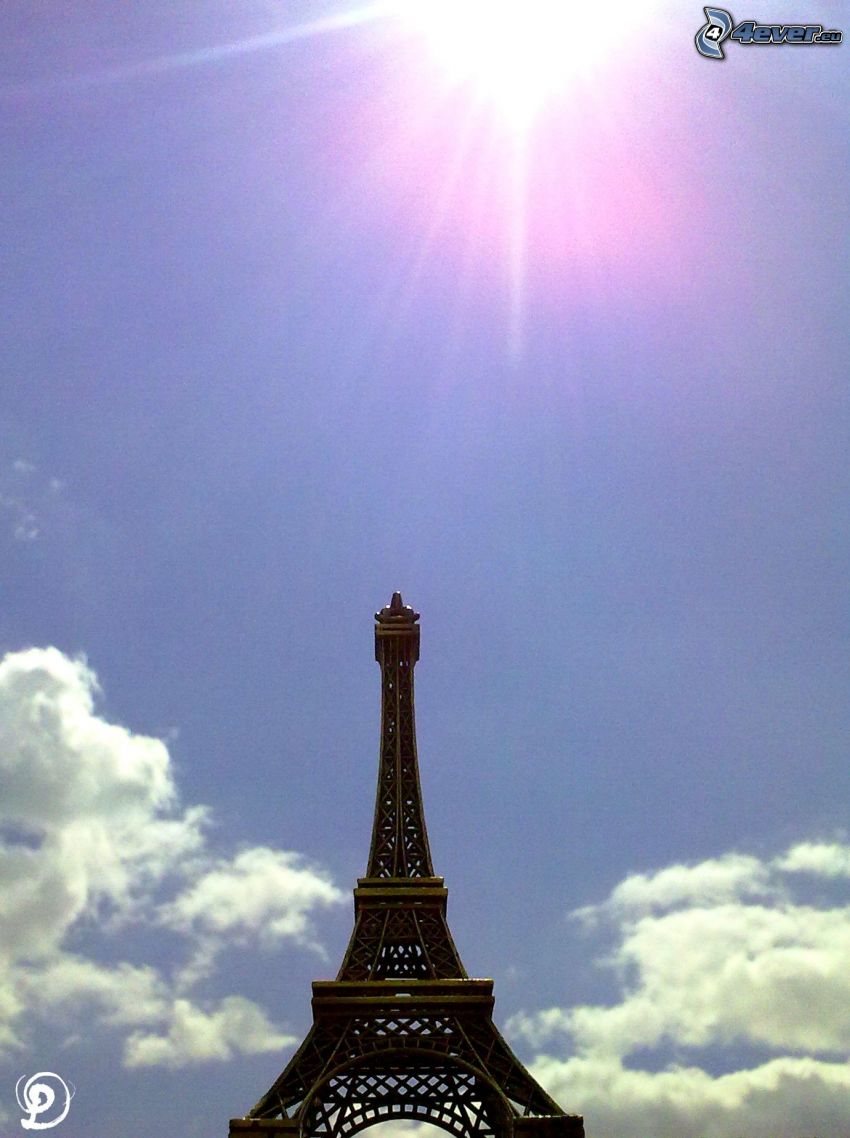 Tour Eiffel, soleil, ciel