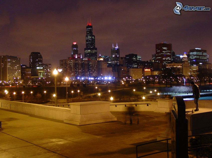 Chicago, ville dans la nuit, parc de nuit, Willis Tower