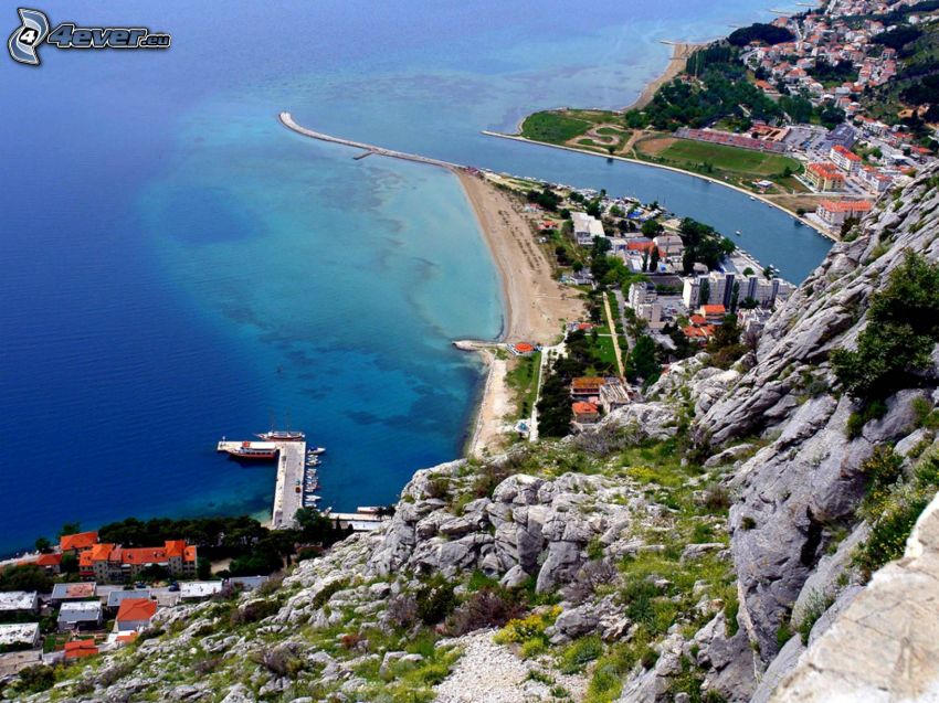 Omiš, Croatie, station balnéaire