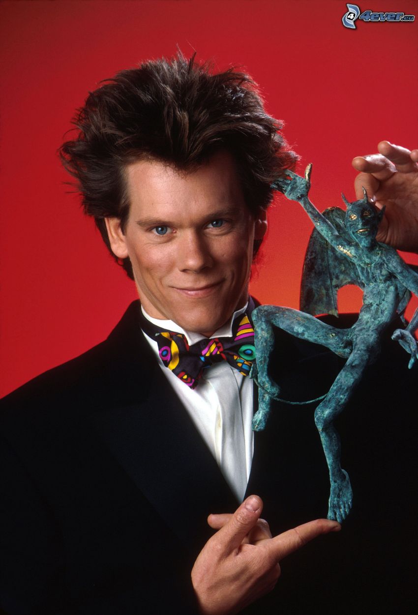 Kevin Bacon, statue, diable