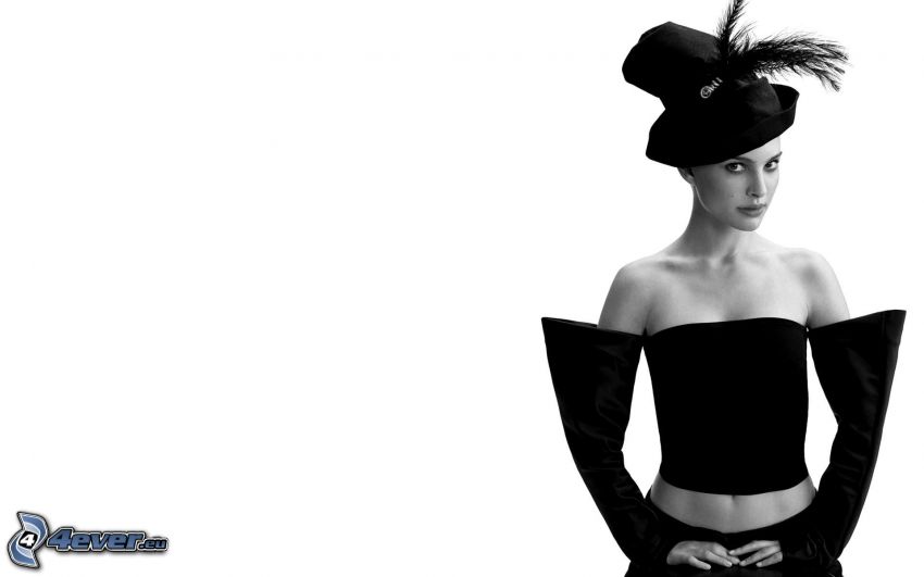 Natalie Portman, une fille avec un chapeau
