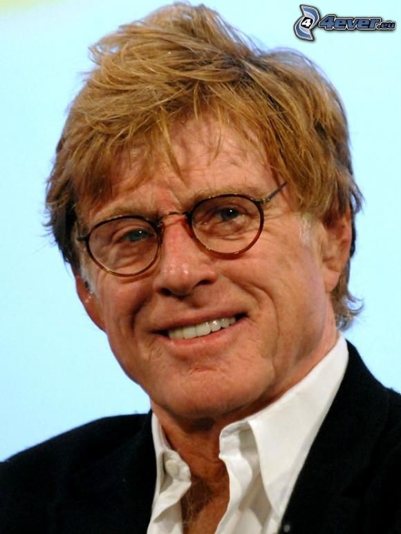 Robert Redford, homme avec des lunettes