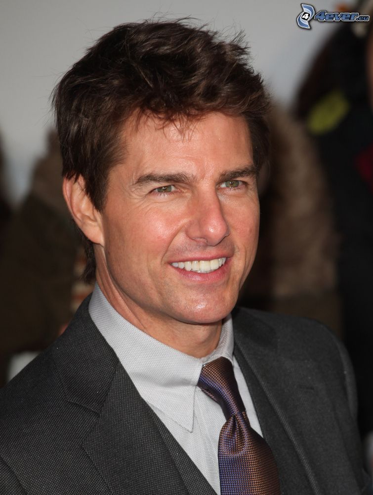Tom Cruise, homme en costume