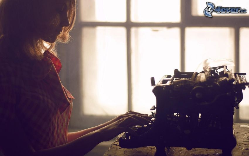 fille, machine à écrire