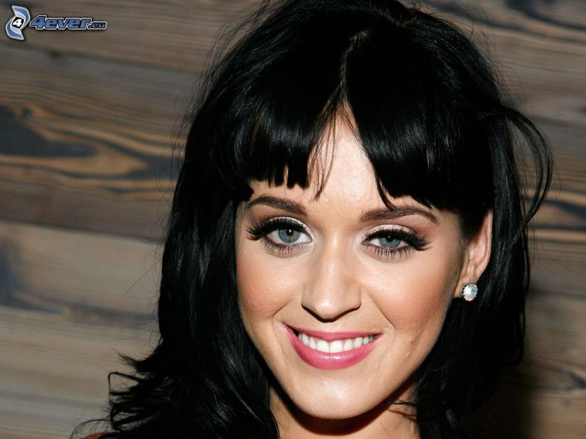 Katy Perry, sourire